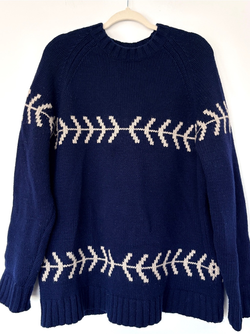 Vintage GAP 100% Lambswool Sweater “Baseball Stitch” Design Holiday 2003